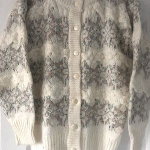 NEW Creamy/Beige Cardigan Sweater Jacket Coat 🧥